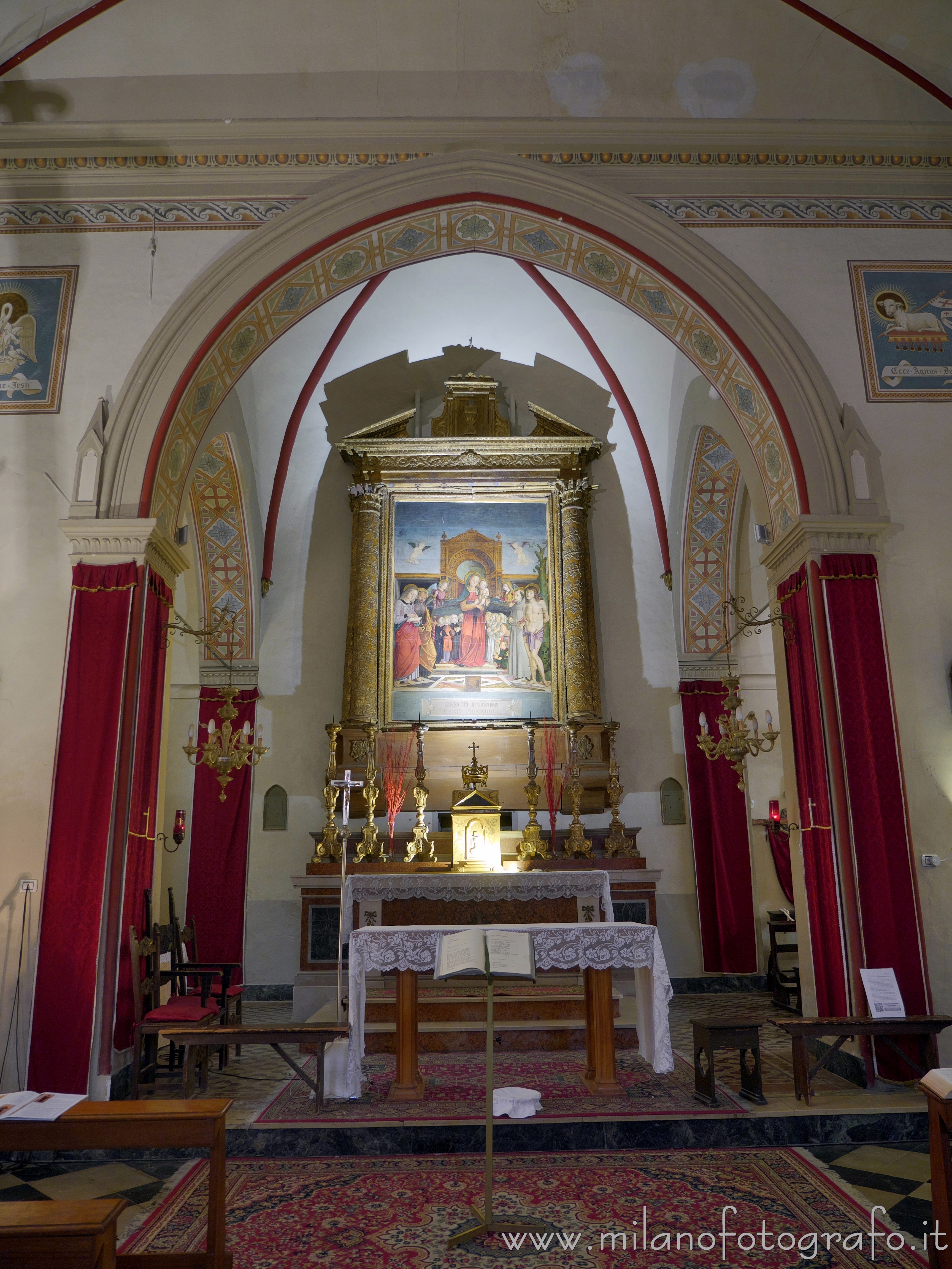 Montefiore Conca (Rimini, Italy) - Presbytery of the Church of St. Paul - Full resolution picture